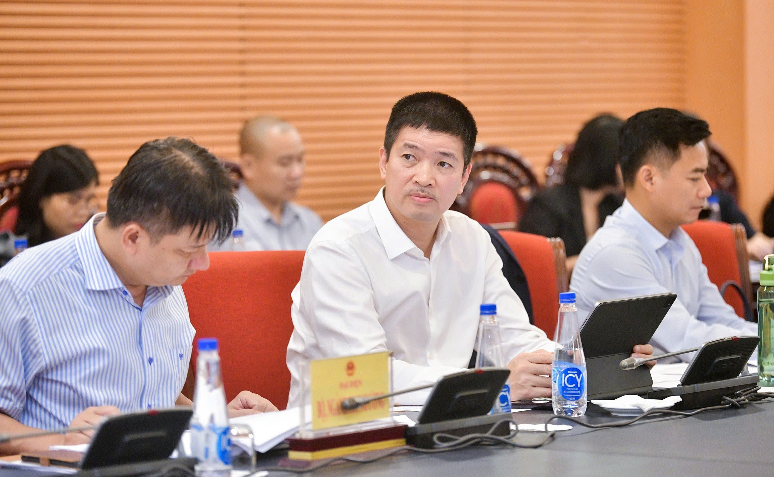 Vietnamese National Blockchain Strategy Mr. Phan Đức Trung of VBA contributed feedback on Digital Asset regulations to the National Assembly's Committee on Science, Technology, and Environment.